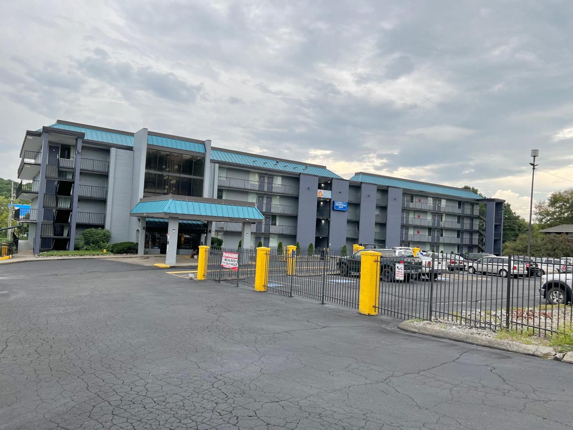 Rodeway Inn Nashville Exterior photo